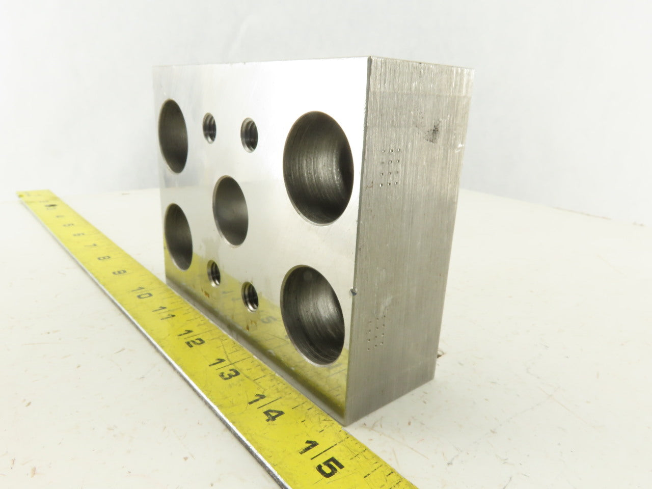 Main Mfg. 1341 32 16 4 Bolt Flange Adapter