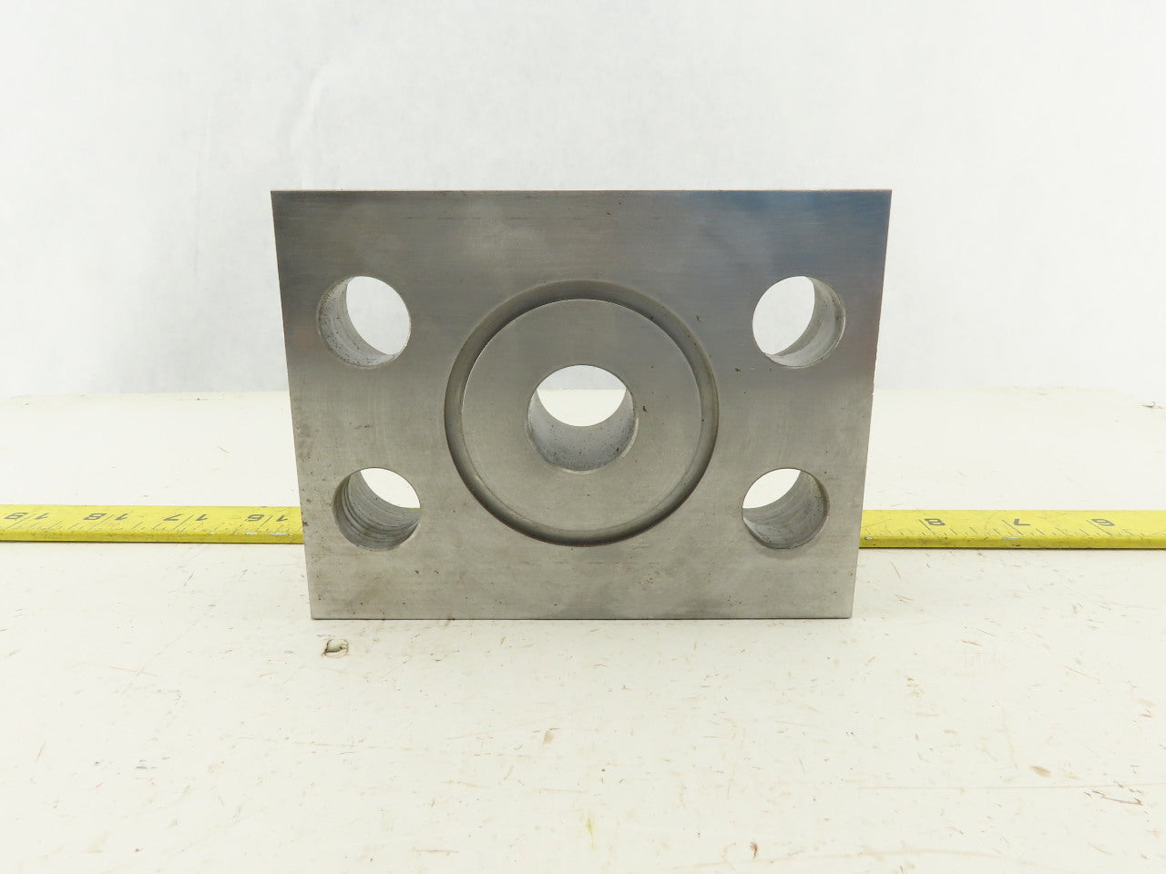 Main Mfg. 1341 32 16 4 Bolt Flange Adapter