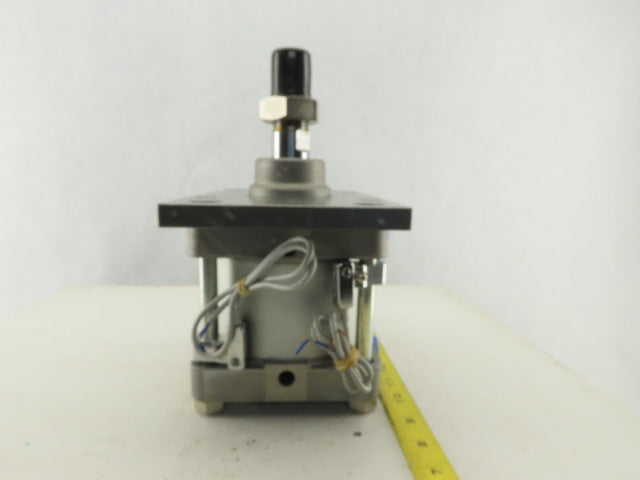 SMC CDS2F125-35-A54 125mm Bore 35mm Stroke Air Cylinder With Position Sensors