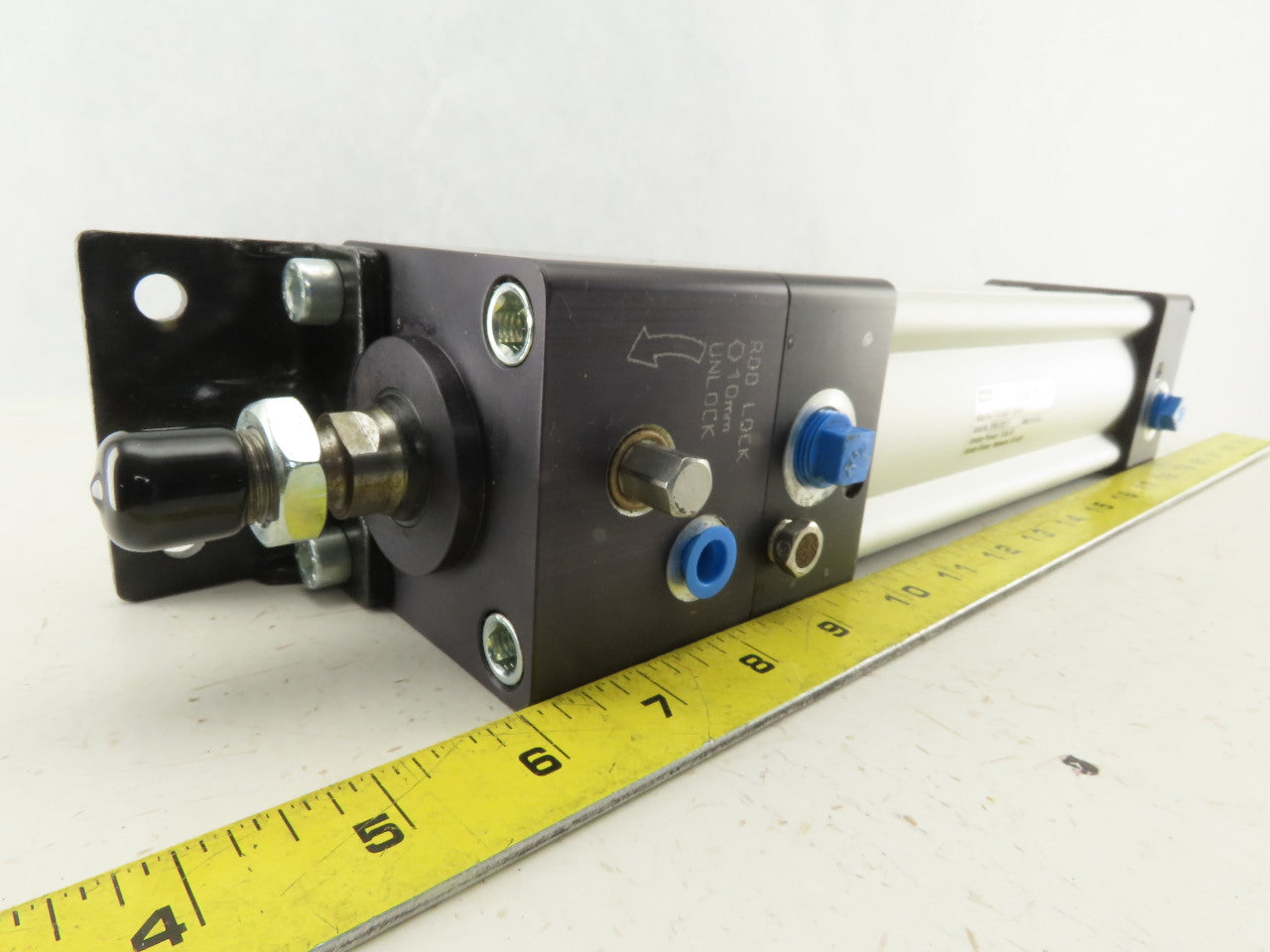 Parker P1D4J063MC 63mm Bore 160mm Stroke Double Acting Rod Lock Cylinder