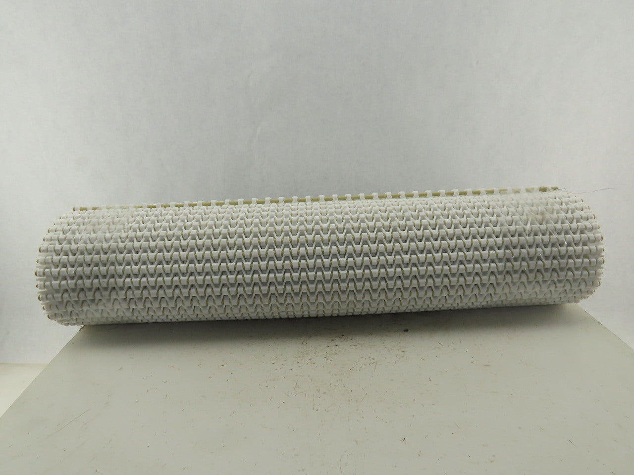 23-1/2" Open Link Smooth Top Conveyor Mat Table Top Chain 62"