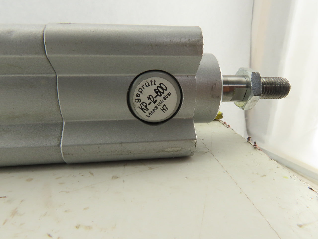 Festo DSBC-32-430-C-PPVA Pneumatic Air Cylinder 32mm Bore 430mm Stroke W/Clamp