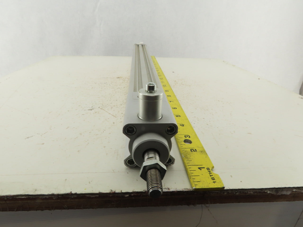 Festo DSBC-32-430-C-PPVA Pneumatic Air Cylinder 32mm Bore 430mm Stroke W/Clamp