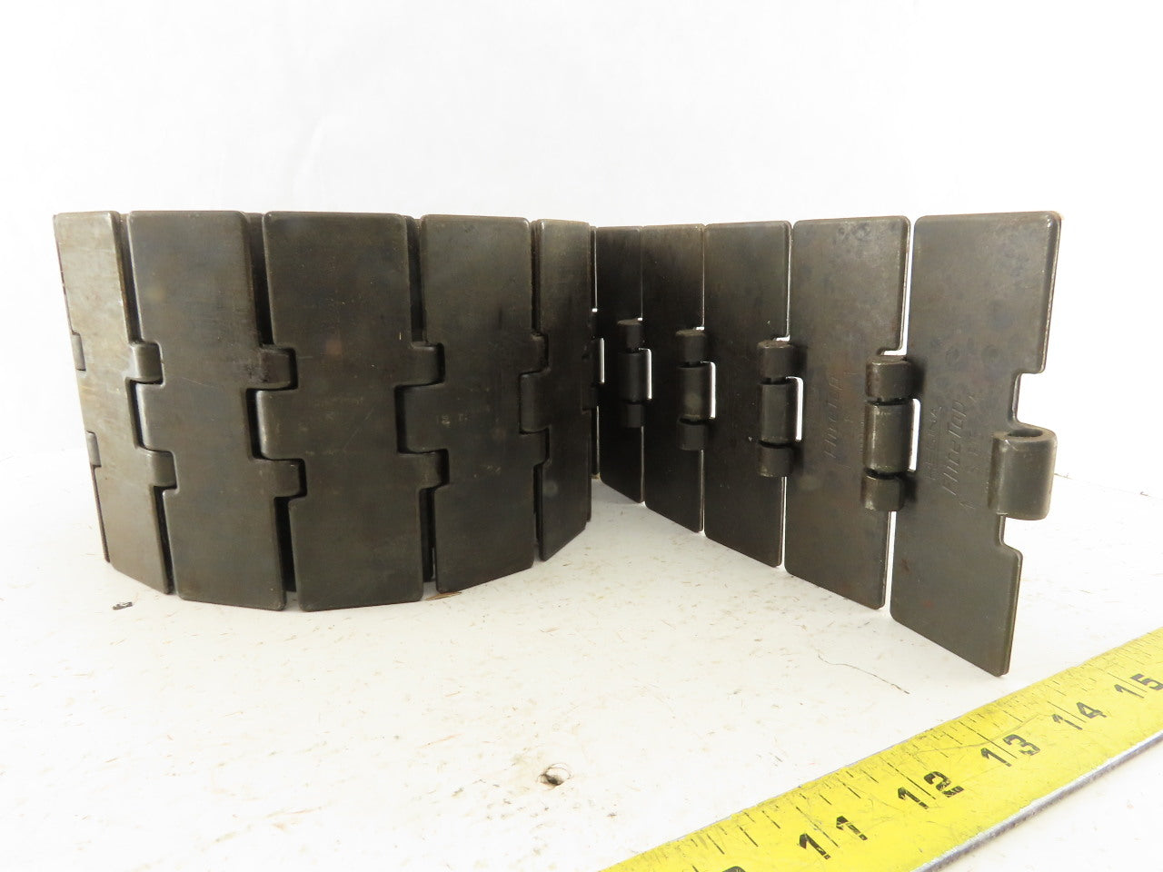 Regina S815 Flite Top 4-1/2" Wide Carbon Steel Flexible Conveyor Chain 9'7"