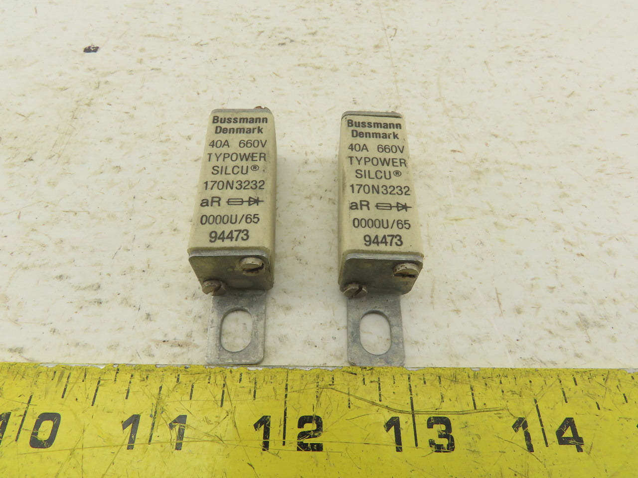 Bussmann Denmark 170N3232 Fuse 40A 660V Lot of 2