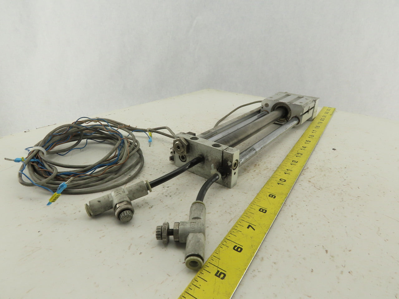 SMC NCDY2S15H-0800 Rodless Guided Cylinder 8" Travel 100 SPI