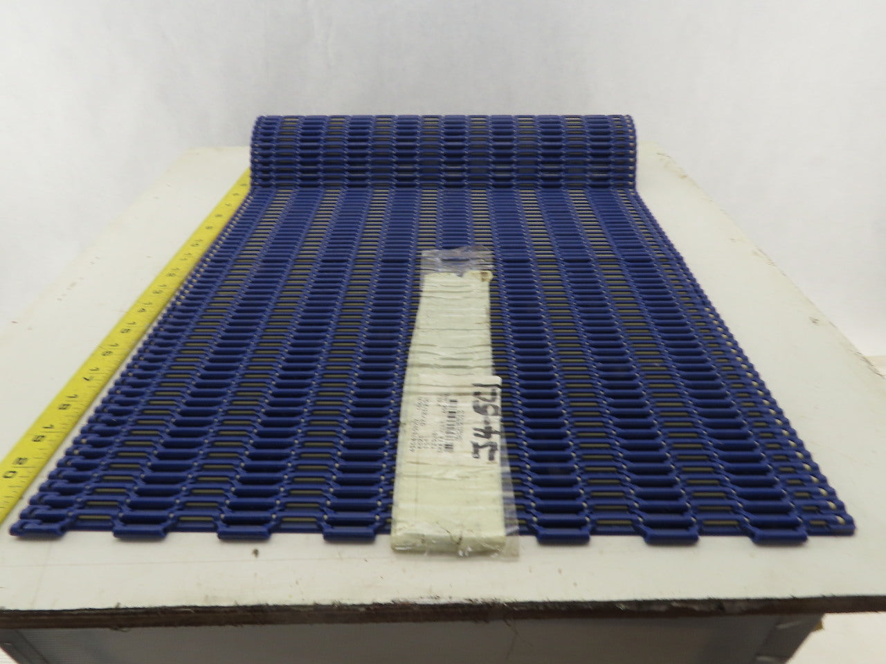 16" Wide Flat Straight Running Conveyor Mat 40"