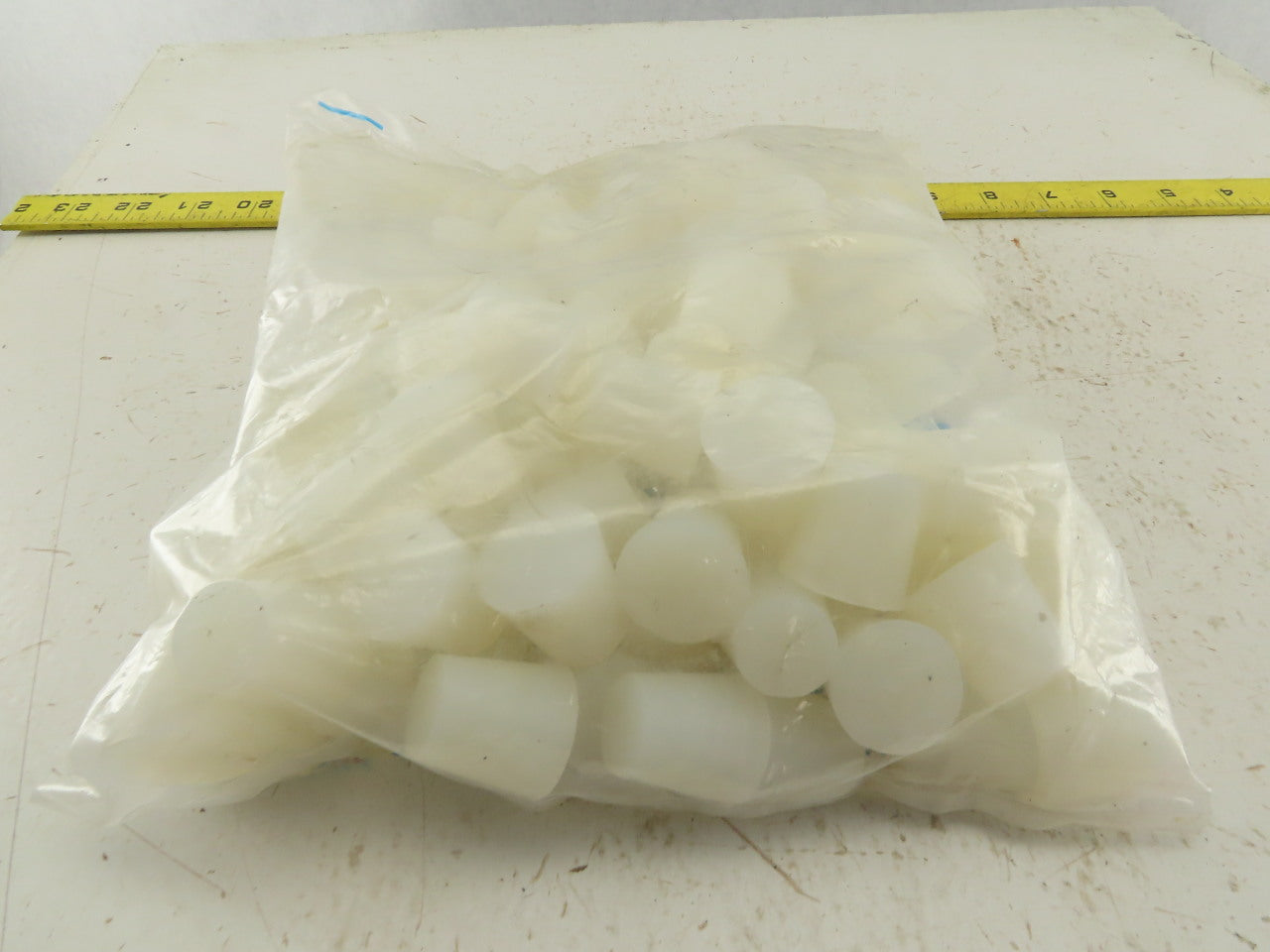 Echo 01-0000111-04SIL 1"x3/4"x1" Tapered Silicone High Temp Plugs Bag Of 100