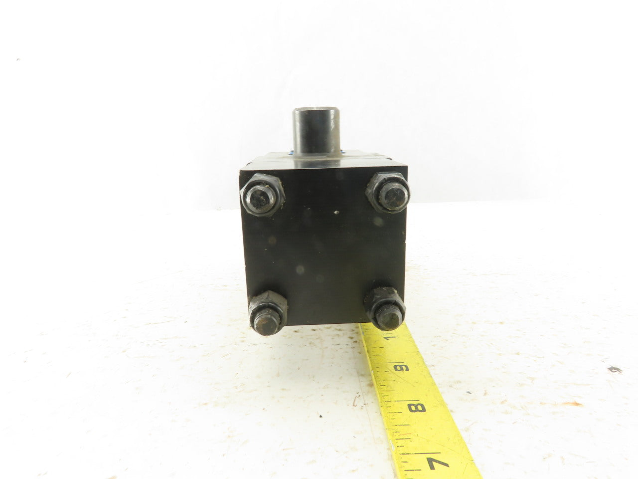 Hennells PMMAC-140-BR 1-1/2" Bore 1" Stroke Center Trunnion Air Cylinder