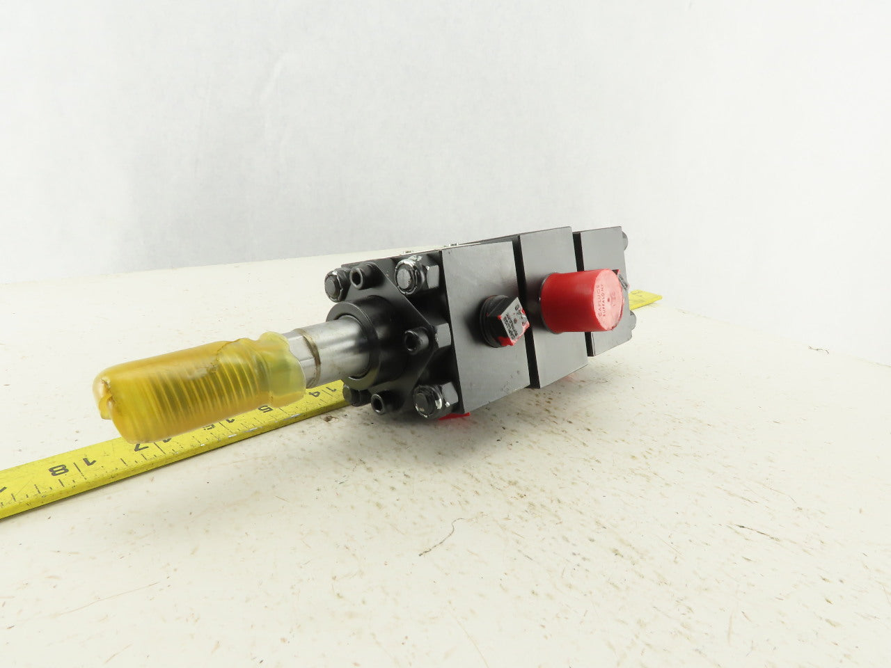 Peninsular 1-1/2" Bore 1" Stroke Center Trunnion Air Cylinder