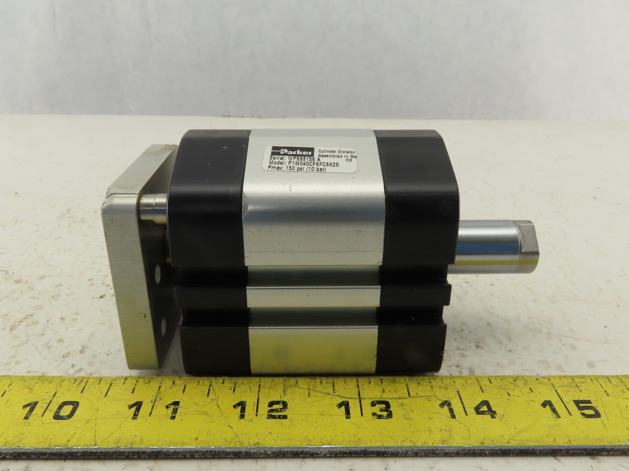 Parker P1M040CFKFC6K25 40mm Bore 25mm Stroke Double Ended Stroke Guided Cylinder