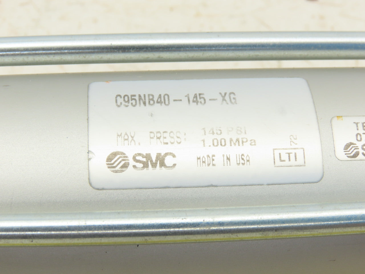 SMC C95N40-UA-DCH274BH 40mm Bore 274mm Stroke Double Acting Air Lock Cylinder