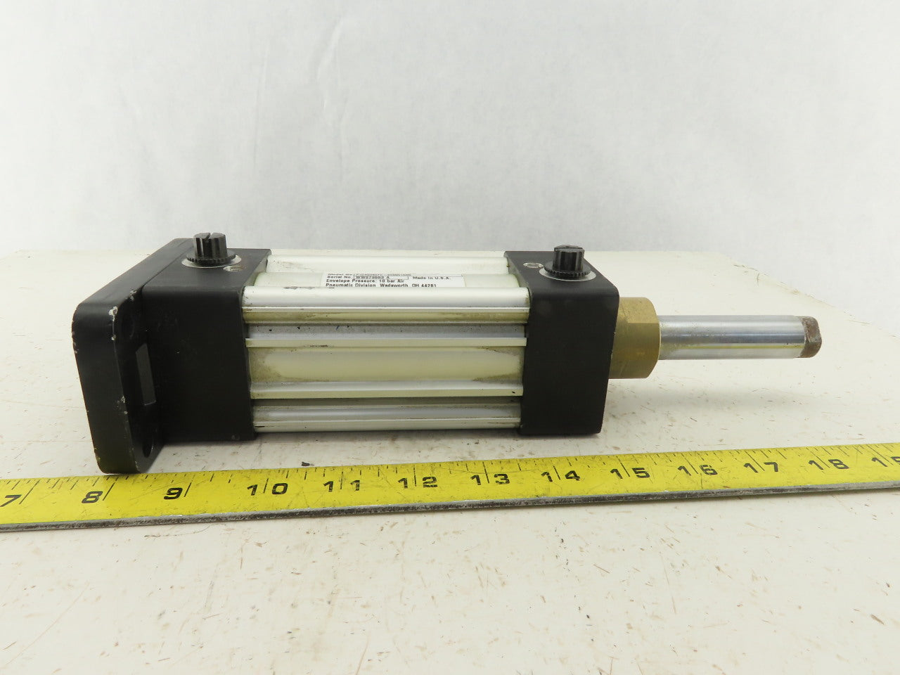 Parker P1D4G050FC-0065N1N6N 50mm Bore 65mm Double Ended Stroke Air Cylinder
