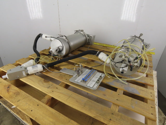 Fanuc Model P-200E Robotic Powder Coat Metered Feed Hopper Pump 2 Part 30kG