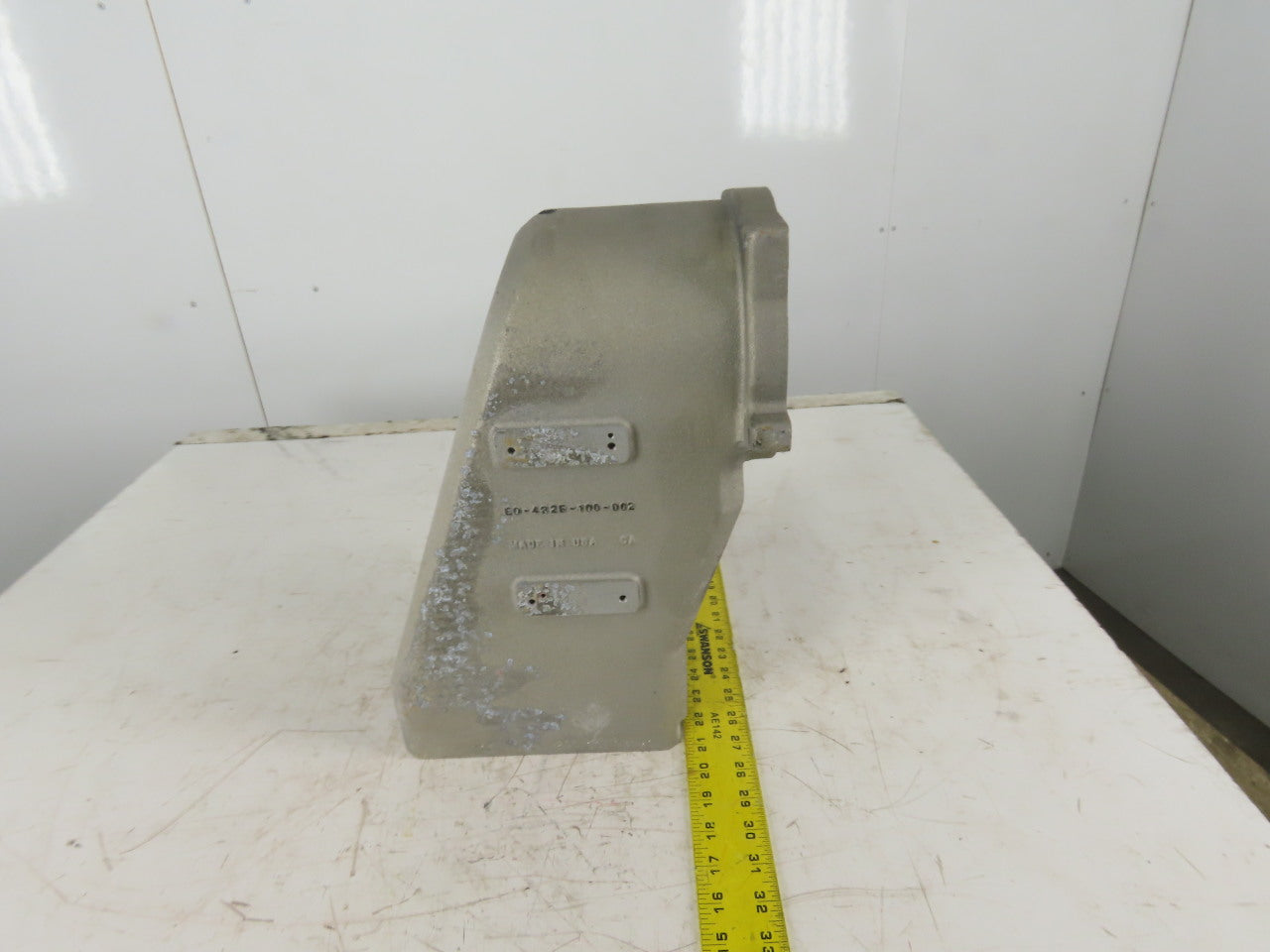 Fanuc Model P-200E Robotic Powder Coat Applicator Wire Hose Terminal Casting