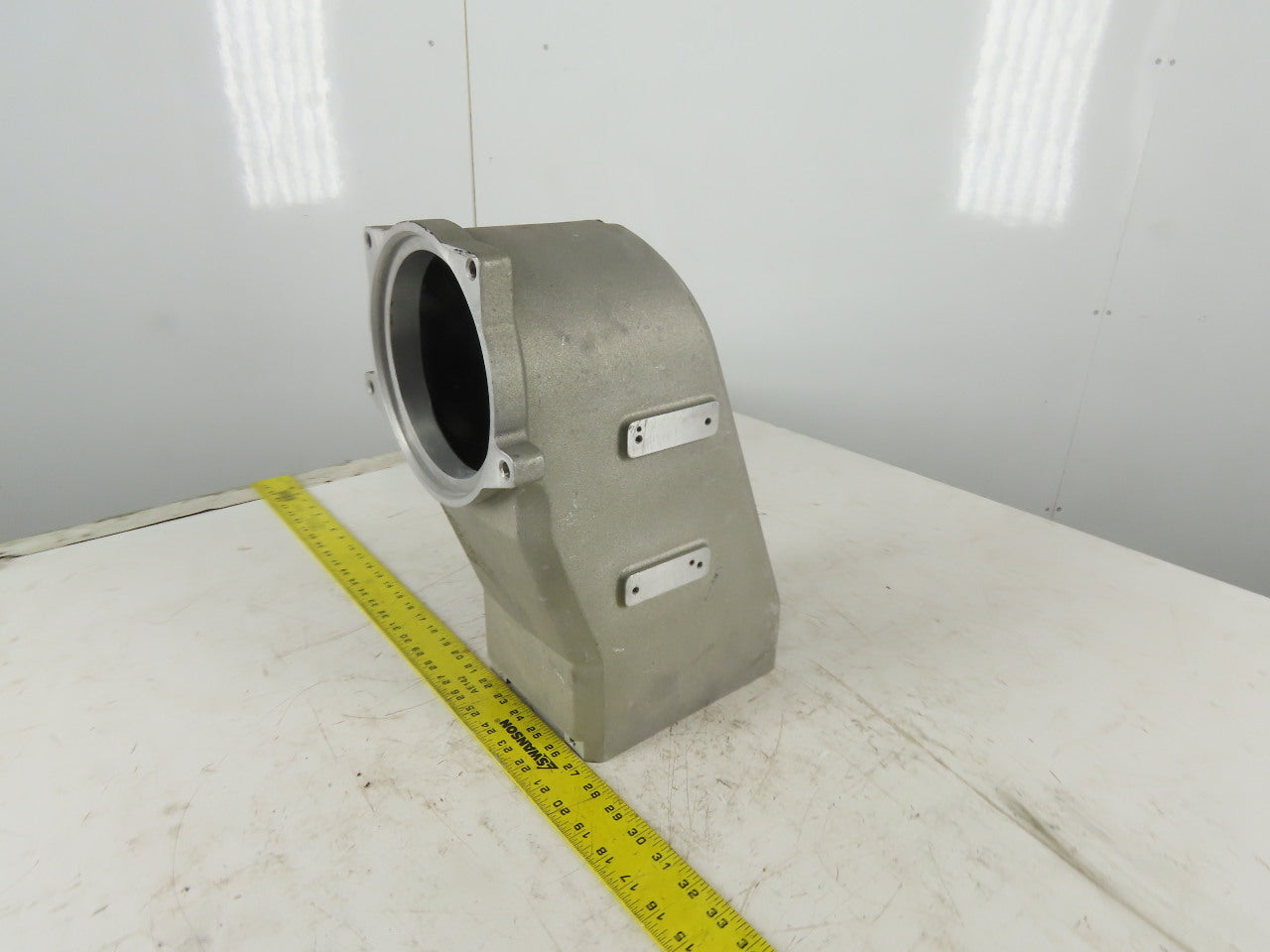 Fanuc Model P-200E Robotic Powder Coat Applicator Wire Hose Terminal Casting