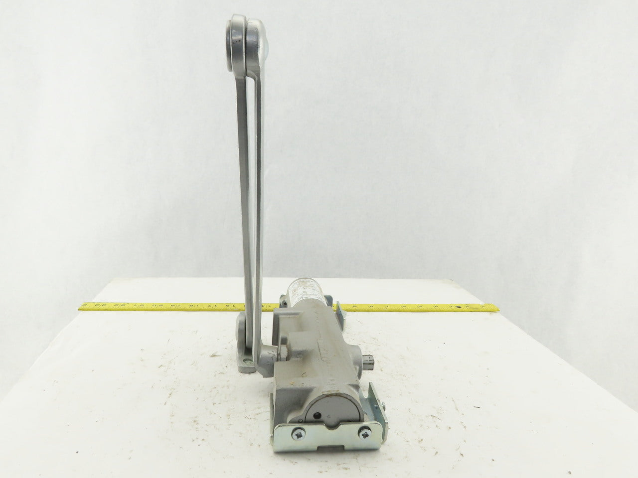Assa Abloy Model 281 Power Glide Hydraulic Door Closer