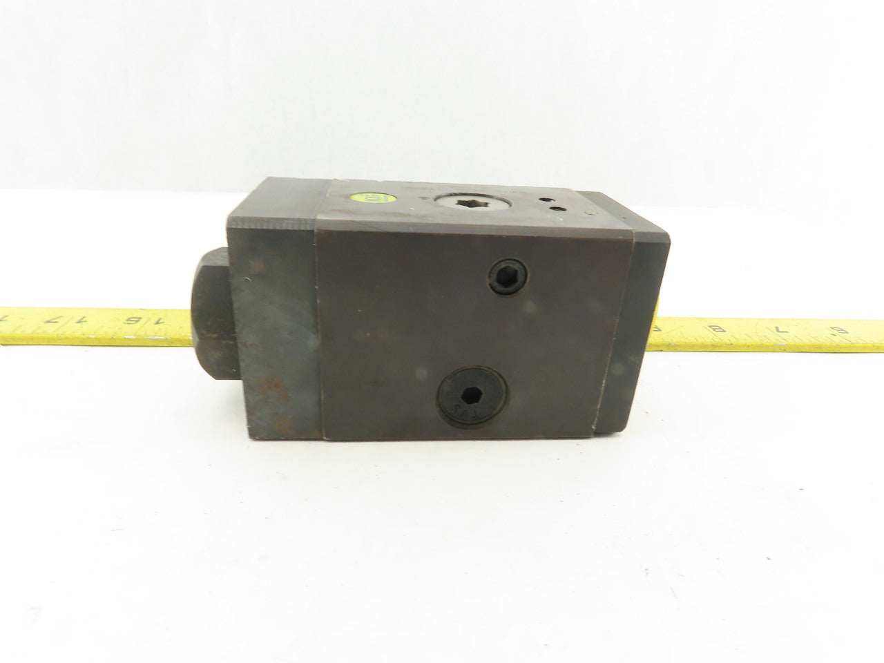 Kennametal KM40-CLSL-1660D Modular Lathe Clamp Unit