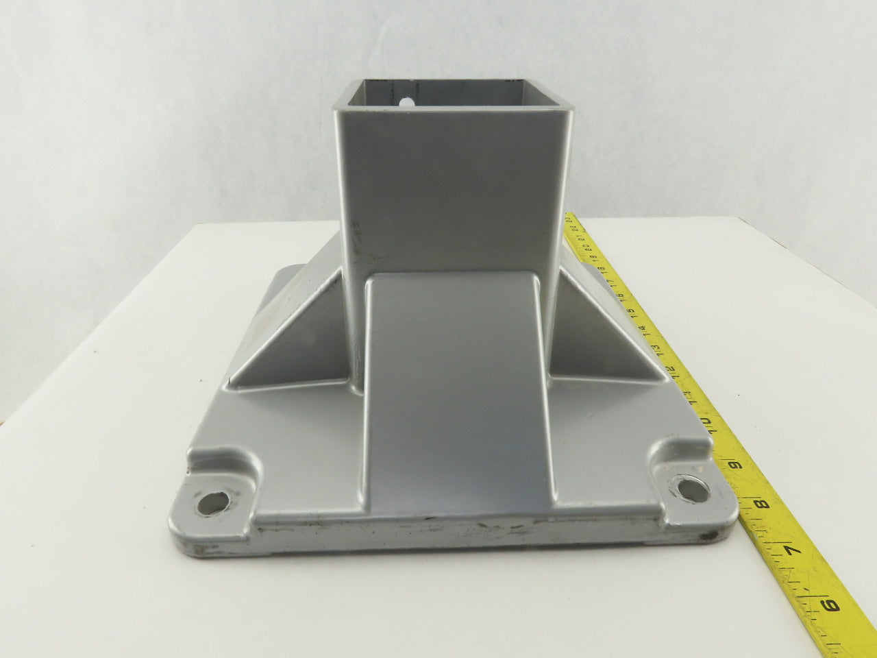 FlexLink XCFF 88X260 88mm Square Tube Floor Flange Mounting Socket