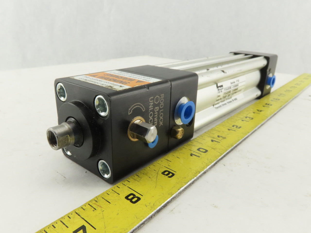 Parker P1D4J032MC-0100NNN6N Pneumatic Cylinder W/Rod Lock 32mm Bore 100mm Stroke