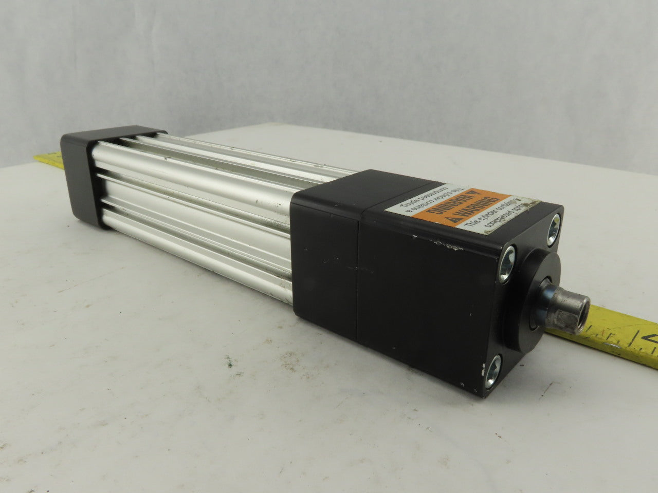 Parker P1D4J032MC-0100NNN6N Pneumatic Cylinder W/Rod Lock 32mm Bore 100mm Stroke