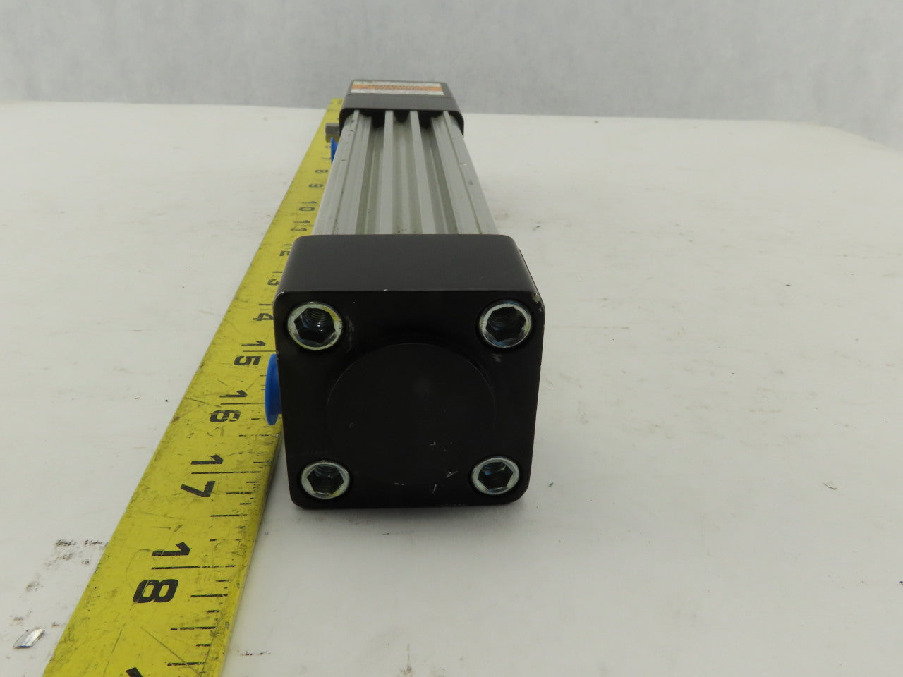 Parker P1D4J032MC-0100NNN6N Pneumatic Cylinder W/Rod Lock 32mm Bore 100mm Stroke