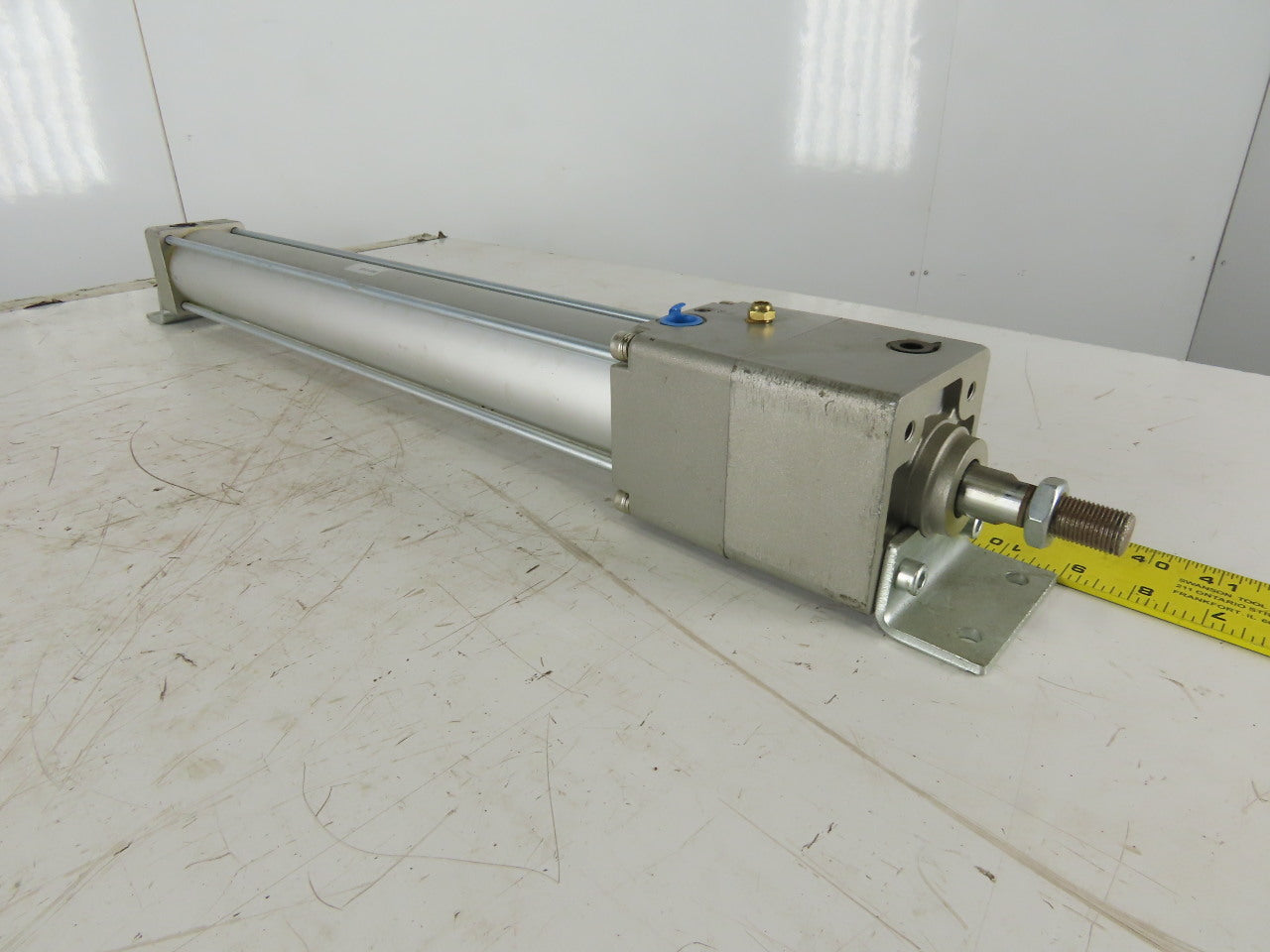 SMC C95N63-UA-DCH272BH Pneumatic Cylinder W/Locking Rod 63mm Bore 272mm Stroke