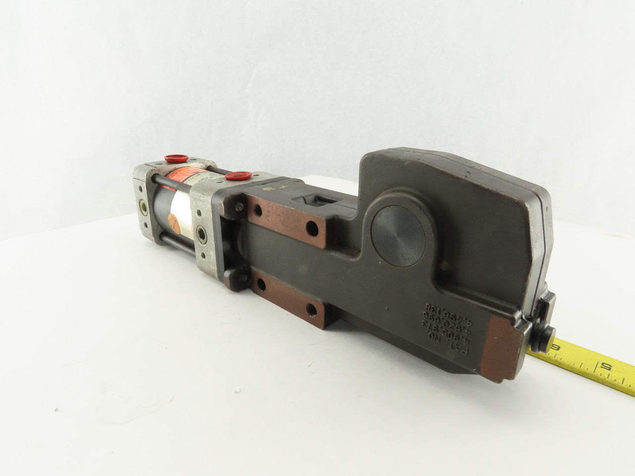 Norgren M1802934 1-1/2" Left Hand Clamping Cylinder Pneumatic Actuator