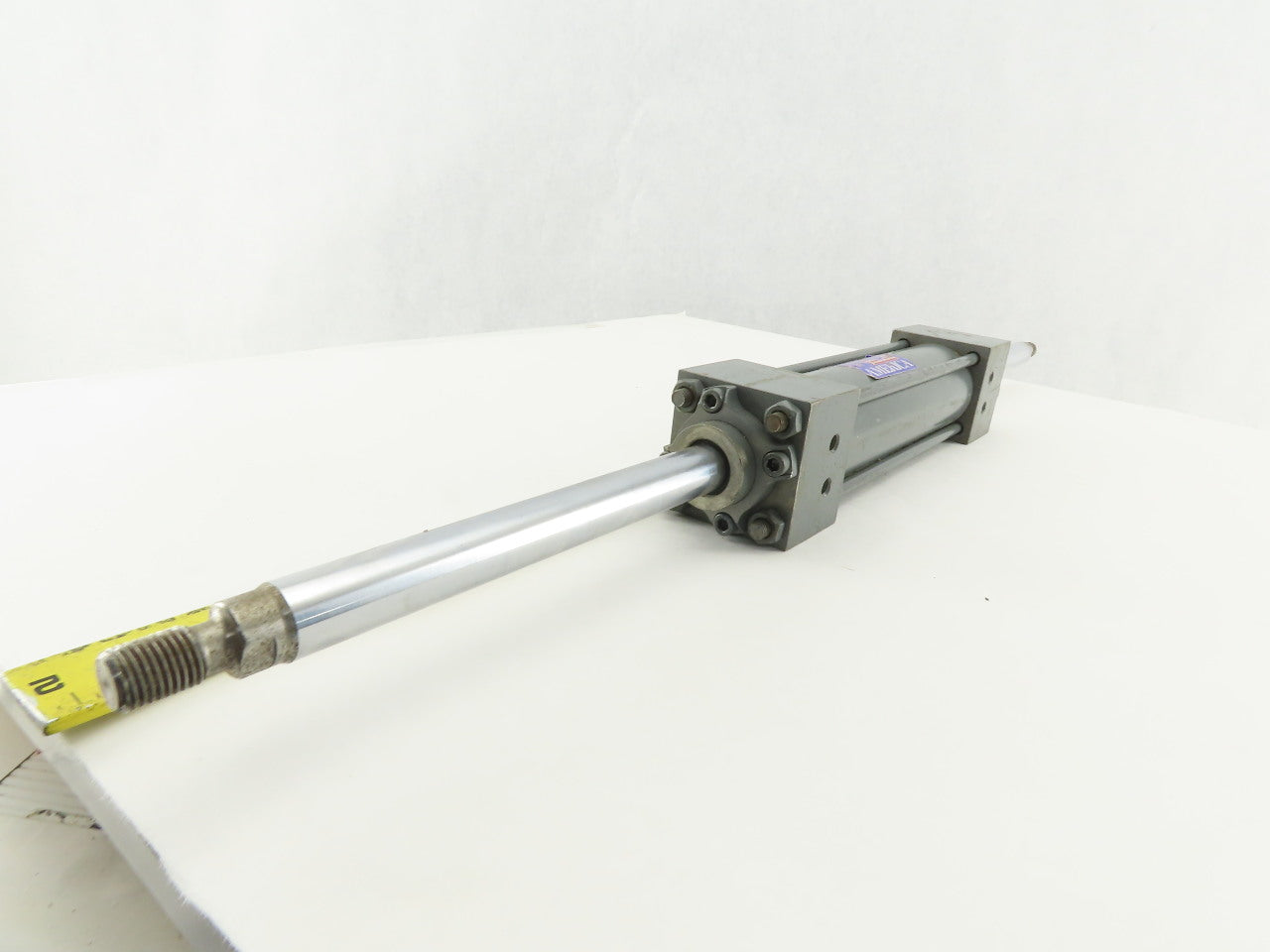 Miller DA74B2N 250 Pneumatic Cylinder Double Ended 5" Stroke 1-1/2" Bore