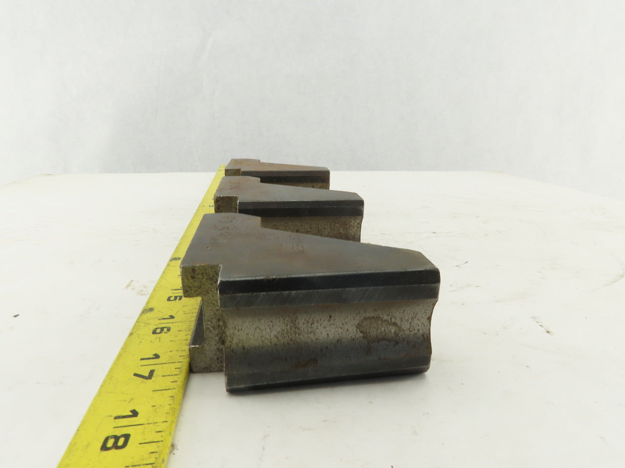 Ajax SER825H Chuck Jaw OD 1/16" x 90 Serrated 1-3/16" Radius Set Of 3