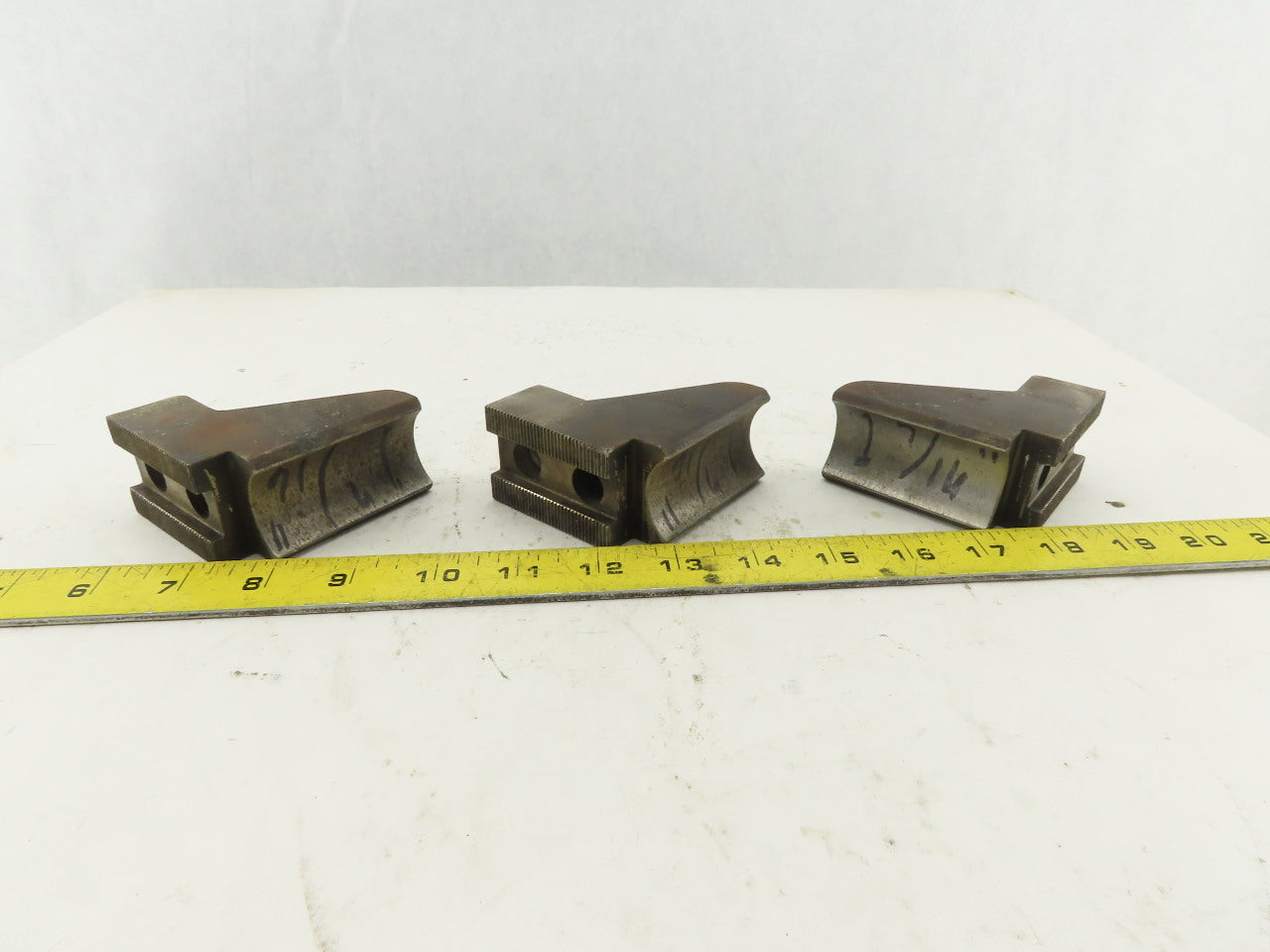 Jergen Chuck Jaw OD 1/16" x 90 Serrated 1-7/16" Radius Set Of 3