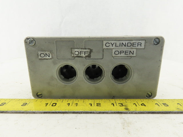 Siemens 3SB1803-4 10A 660V 3 Port Bush Button Station Cast Aluminum Enclosure