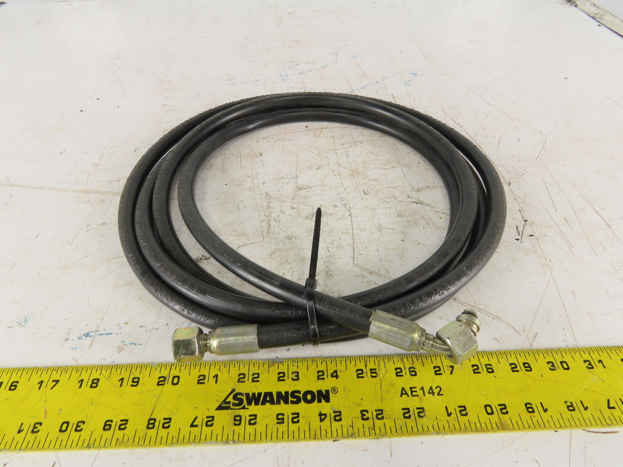 SAE100R2AT-4 1/4" High Pressure Hydraulic Line 5800 PSI 8mm Female Swivel 12'