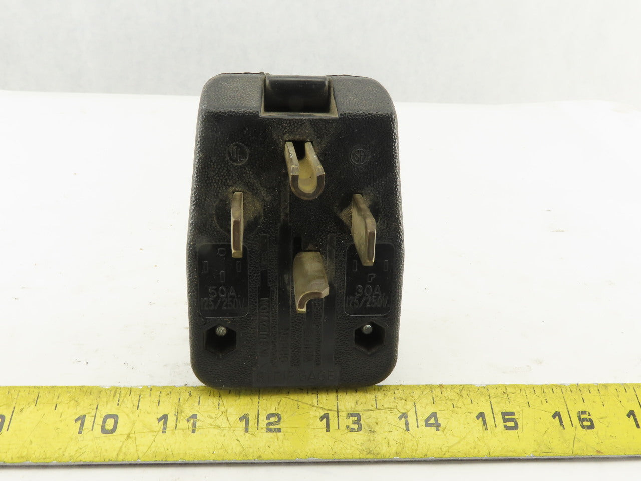 Leviton 30A 125/250V 4 Pole Grounded Angle Blade Appliance Male Plug