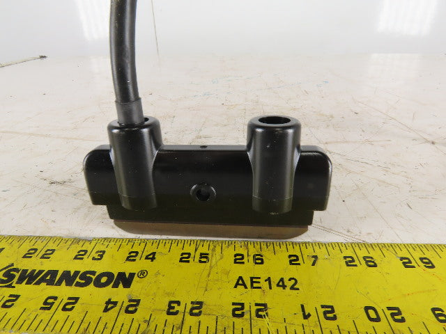 Magnetek 120-10065 UC-8-100CS UC-8 Universal Snap-in Bar Collector Shoe Lot Of 2