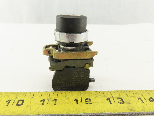 Telemecanique ZBE-101 Normally Open Contact Keyed Selector Switch No Key