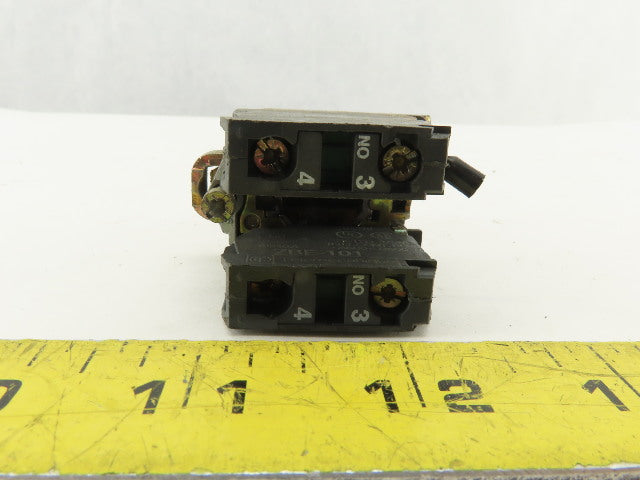 Telemecanique ZBE-101 Normally Open Contact Keyed Selector Switch No Key