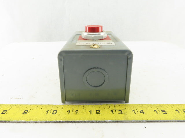 Allen Bradley 800H-1HA Heavy Duty NEMA Type 1 Housing And Push Button Red Stop