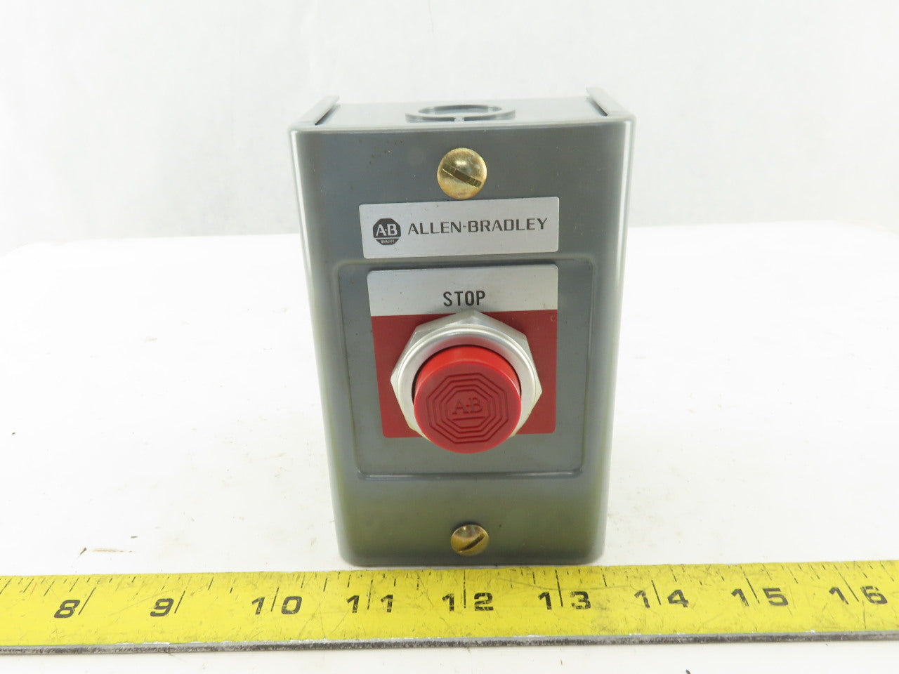 Allen Bradley 800H-1HA Heavy Duty NEMA Type 1 Housing And Push Button Red Stop