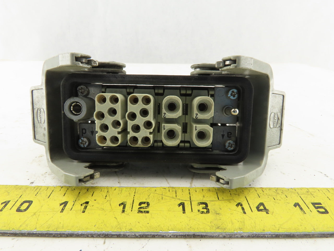 Harting 6A 20 Female Pin Connector Housing Panel Mount Lever Lock
