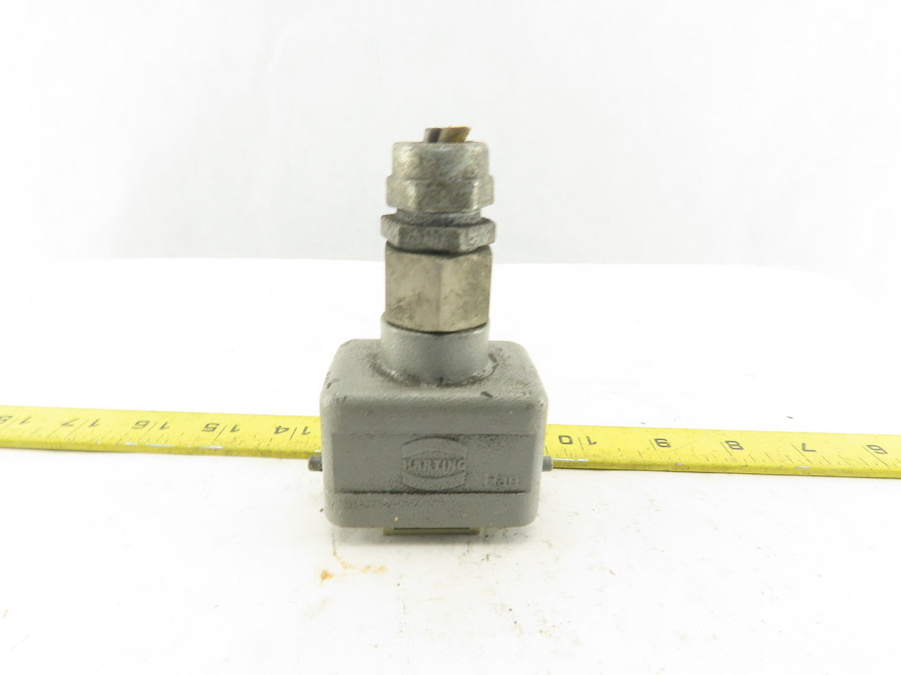 Harting Han 10EE-M 7 Pin Male Connector Housing Lever Lock Straight 600V