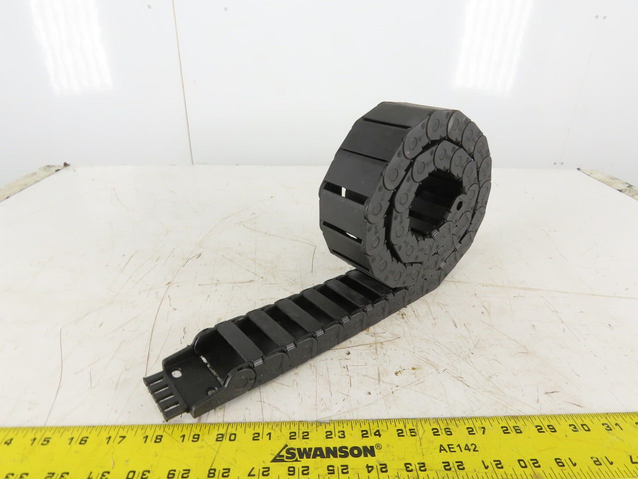 Igus 14.4.048 2" x 1" Cable Carrier Energy Drag Chain 46"