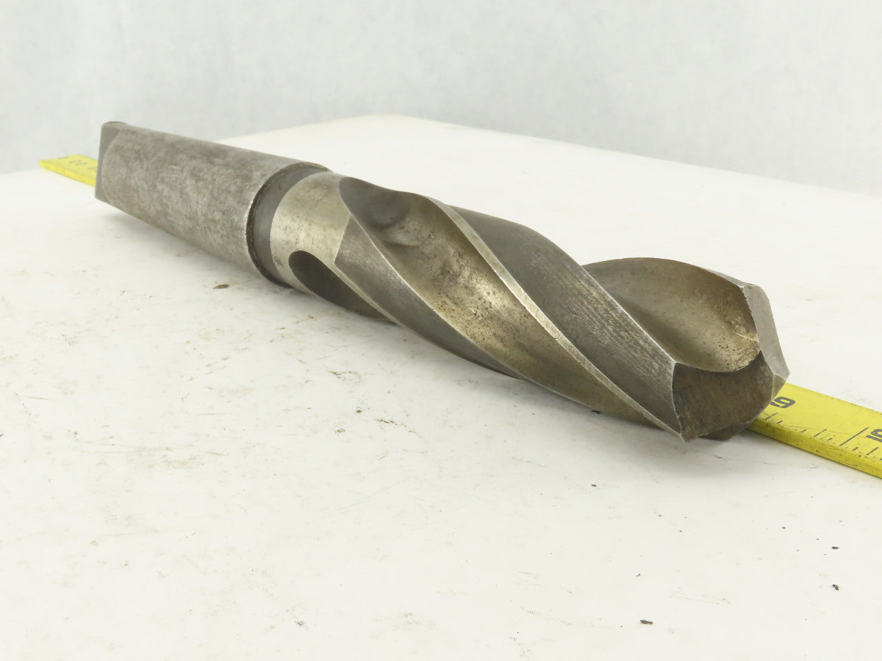 Chevrolet 1-23/32" Cut 3 Flute Morse Taper Shank #5 HS Drill Bit 13-1/2" OAL