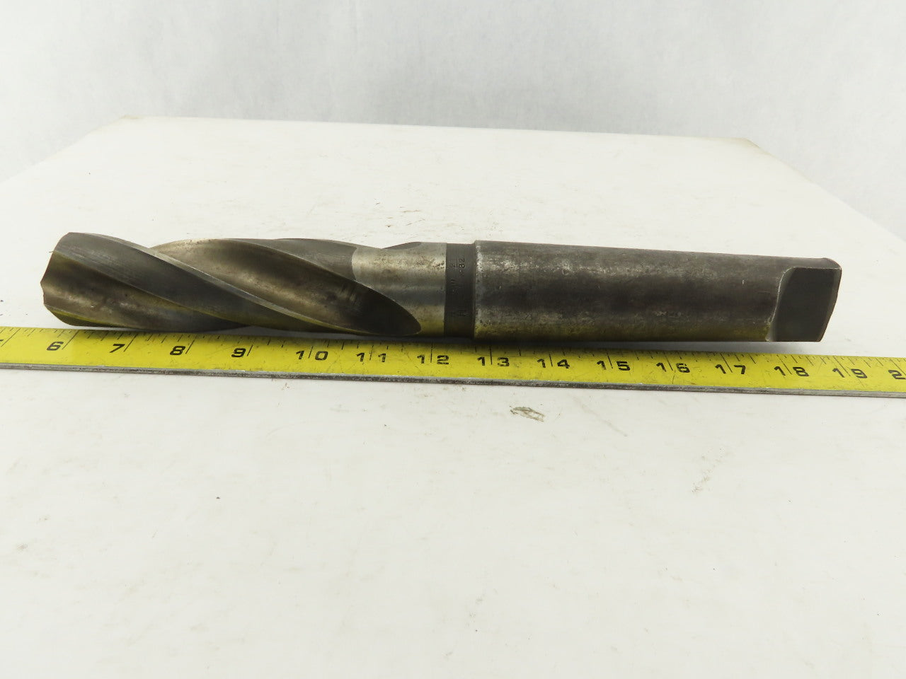 Chevrolet 1-23/32" Cut 3 Flute Morse Taper Shank #5 HS Drill Bit 13-1/2" OAL