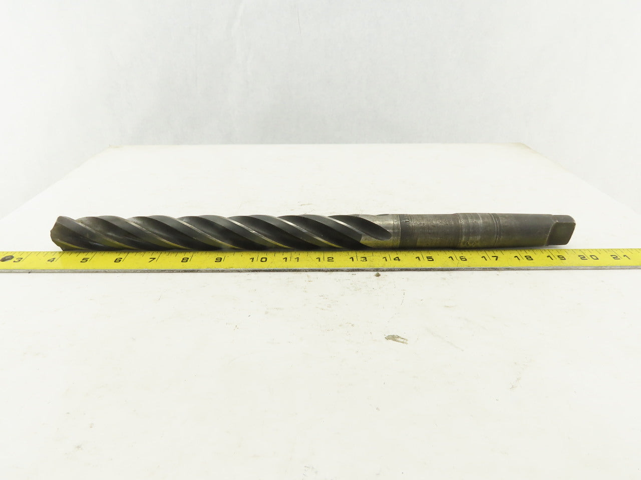 Union Twist Drill 1-1/8" 4 Flute Spiral Drill Morse Taper #3 135°16-1/4" OAL