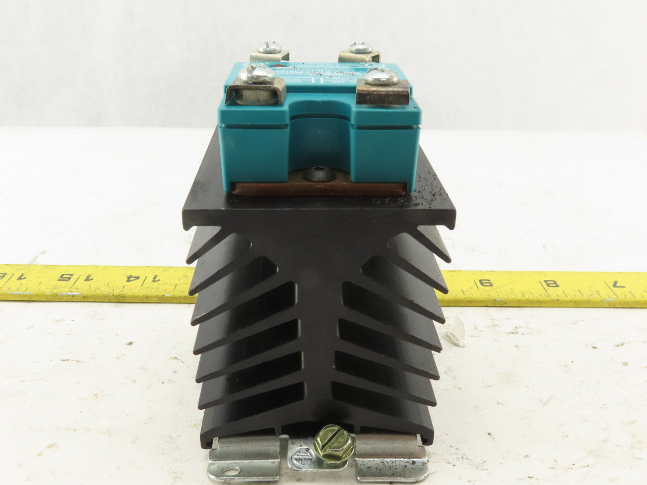 Invensys SVDD/1V20 0-100VDC 20A Solid State Relay 4-32VDC Control & Heat Sink