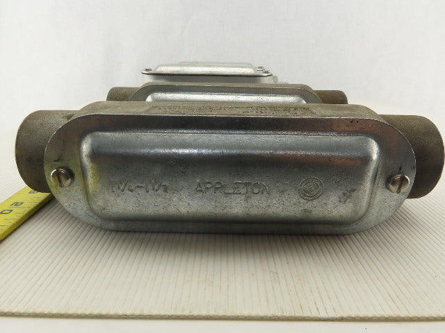 Appleton 1-1/4" LR & C Form 35 Conduit Body Covers & Seals Lot Of 4