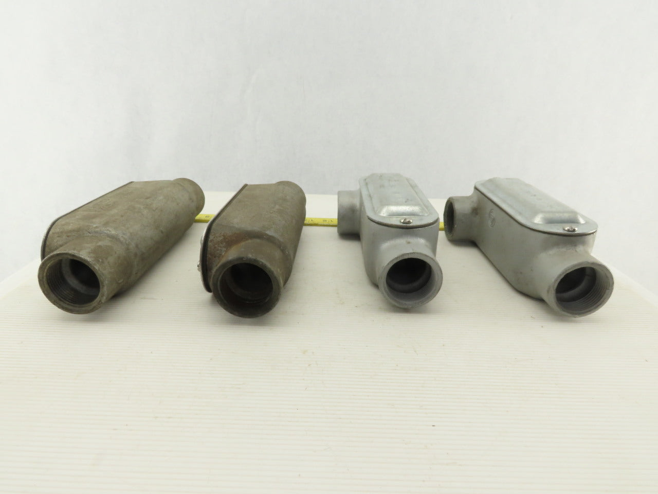 Appleton 1-1/4" LR & C Form 35 Conduit Body Covers & Seals Lot Of 4