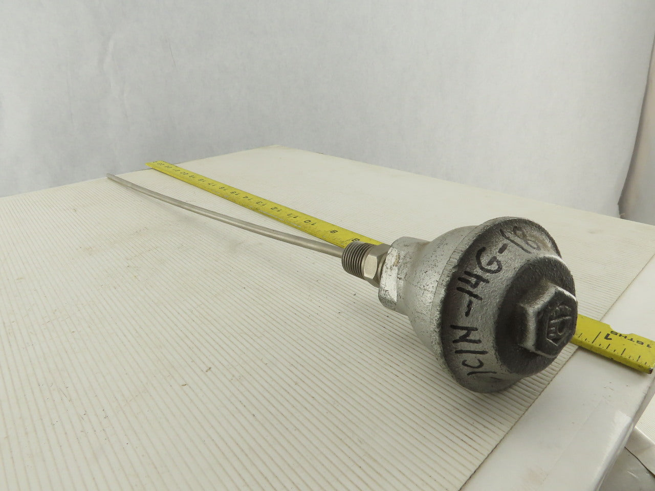 Omega NB1-1C1N-14G-18 Thermocouple Cast Iron Housing 18" Probe