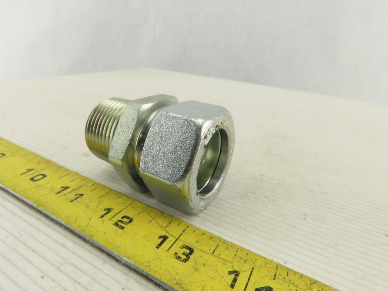 Parker 16MSC16N 1" Comp. to 1" NPT Straight Adapter Union Steel Zinc Plated